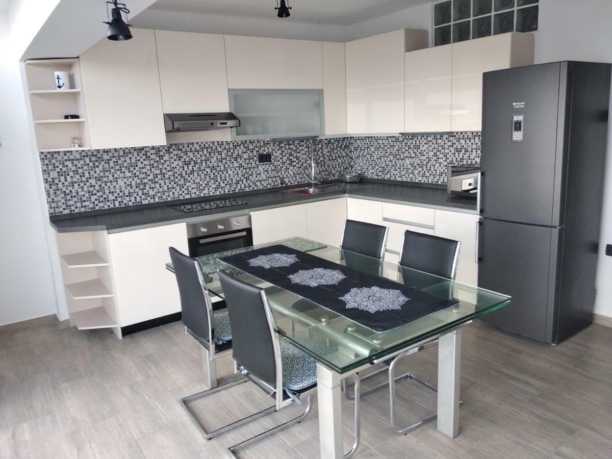 Apartman Angela Rijeka Eksteriør billede